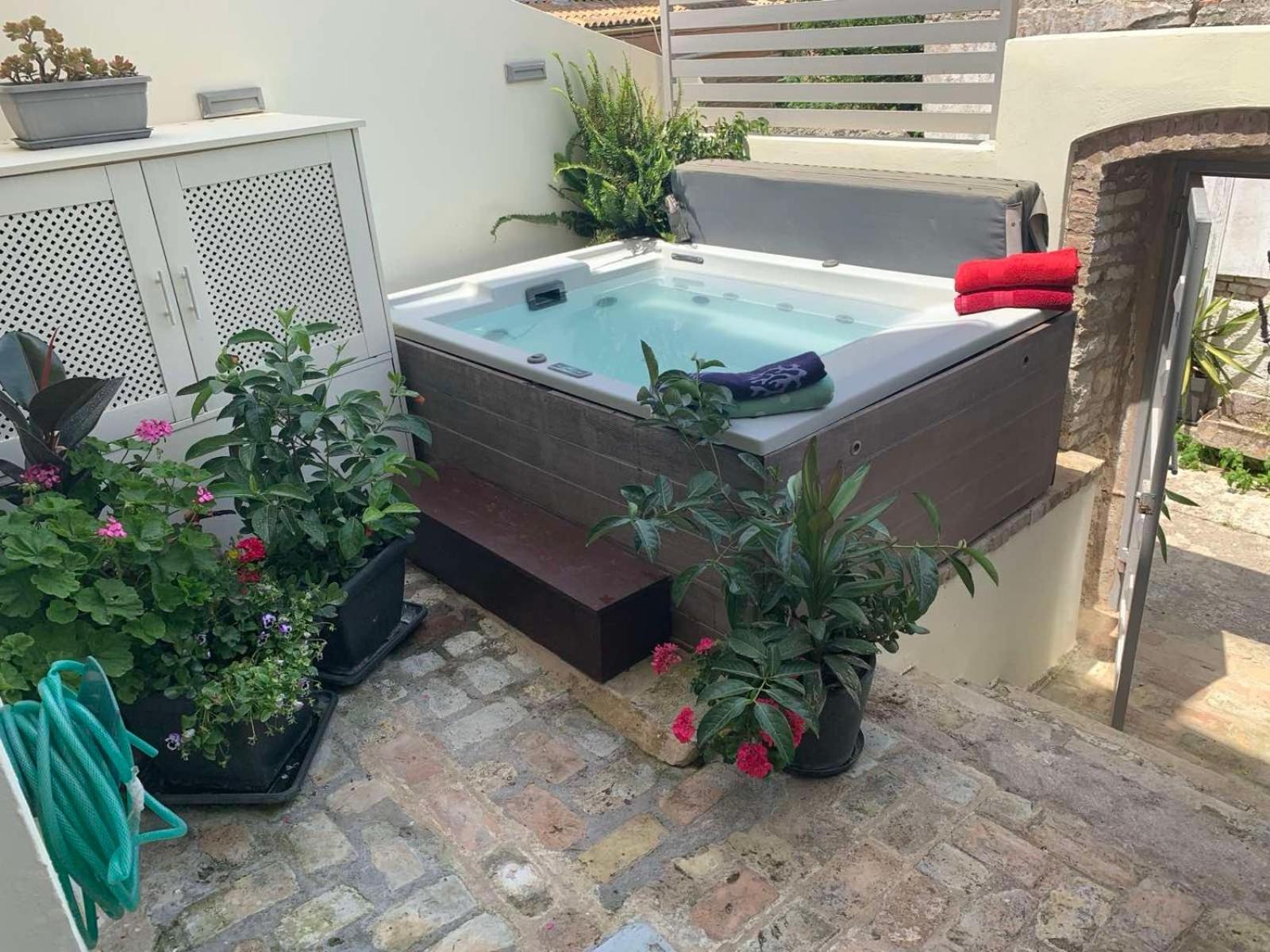 Anemomilos Jacuzzi Suite Corfu  المظهر الخارجي الصورة