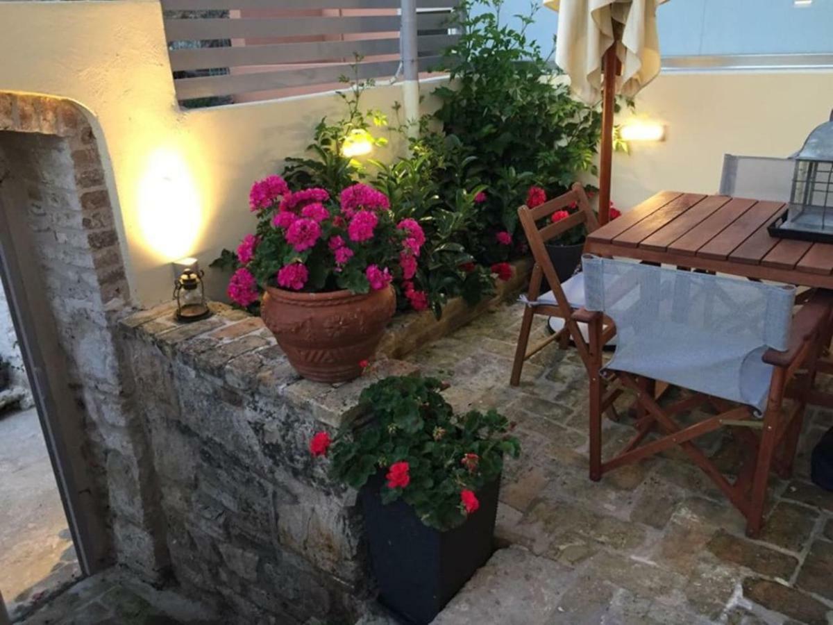 Anemomilos Jacuzzi Suite Corfu  المظهر الخارجي الصورة