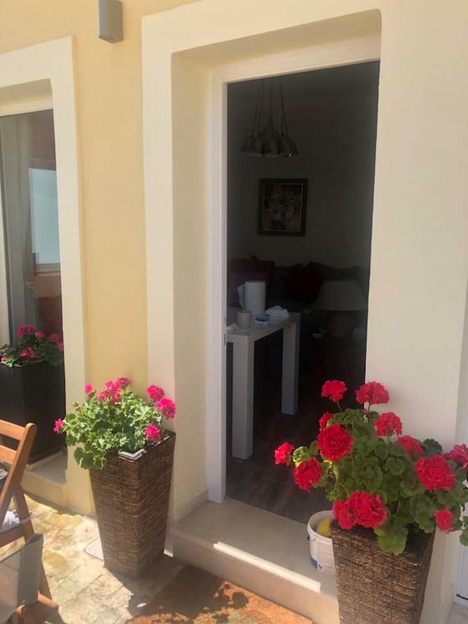 Anemomilos Jacuzzi Suite Corfu  المظهر الخارجي الصورة