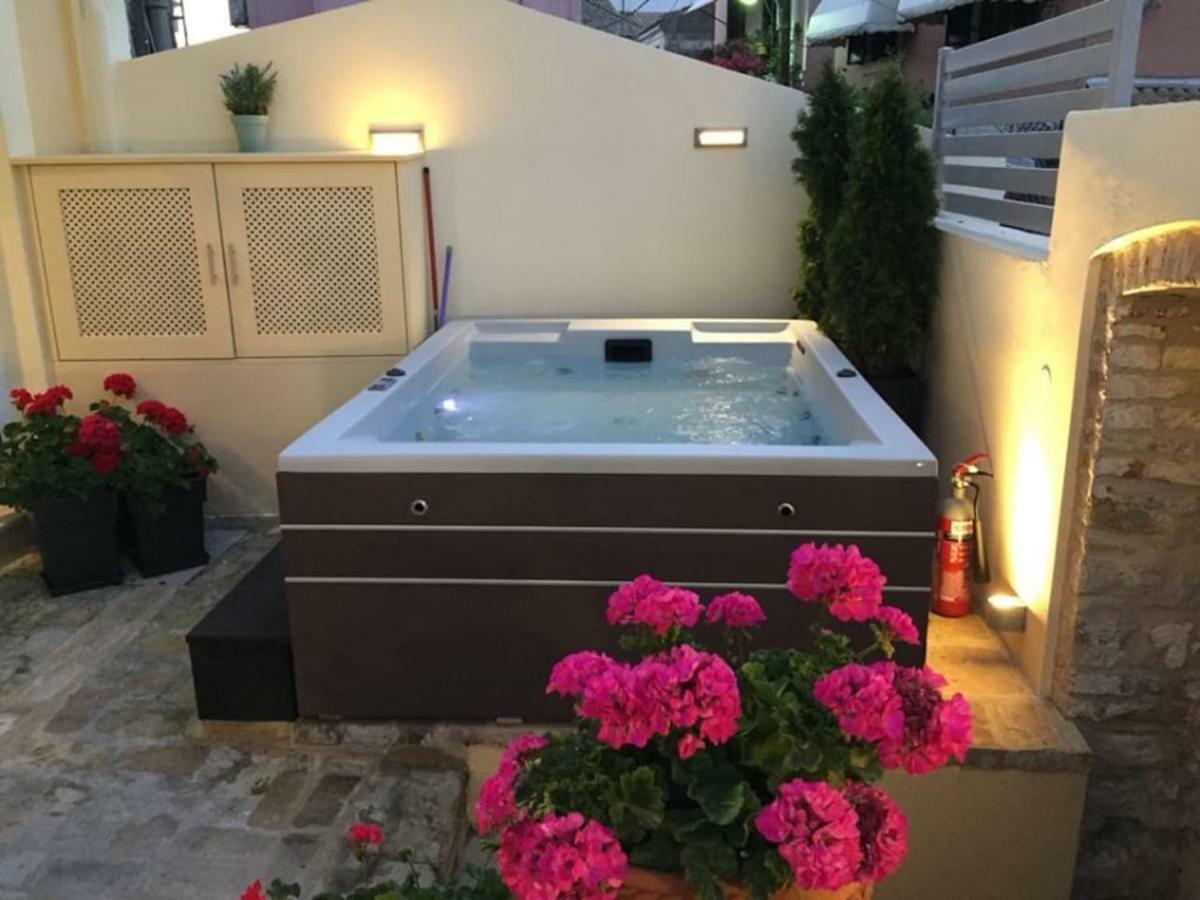 Anemomilos Jacuzzi Suite Corfu  المظهر الخارجي الصورة