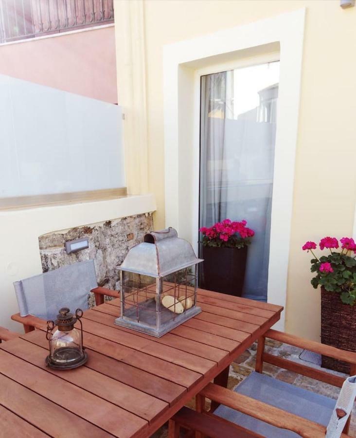 Anemomilos Jacuzzi Suite Corfu  المظهر الخارجي الصورة